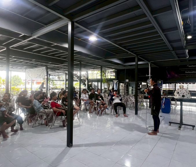 LINE_ALBUM_ค่ายวิทย์ทะเล_250520_1