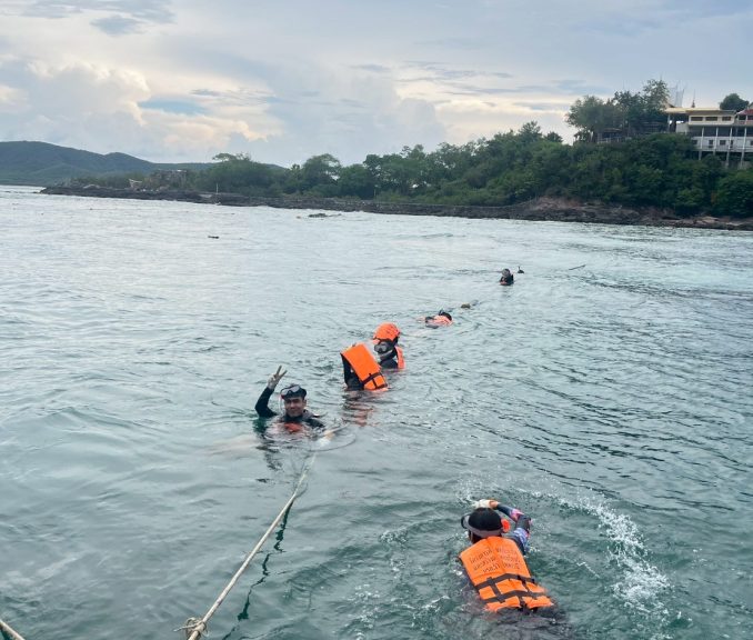 LINE_ALBUM_ค่ายวิทย์ทะเล_250520_10